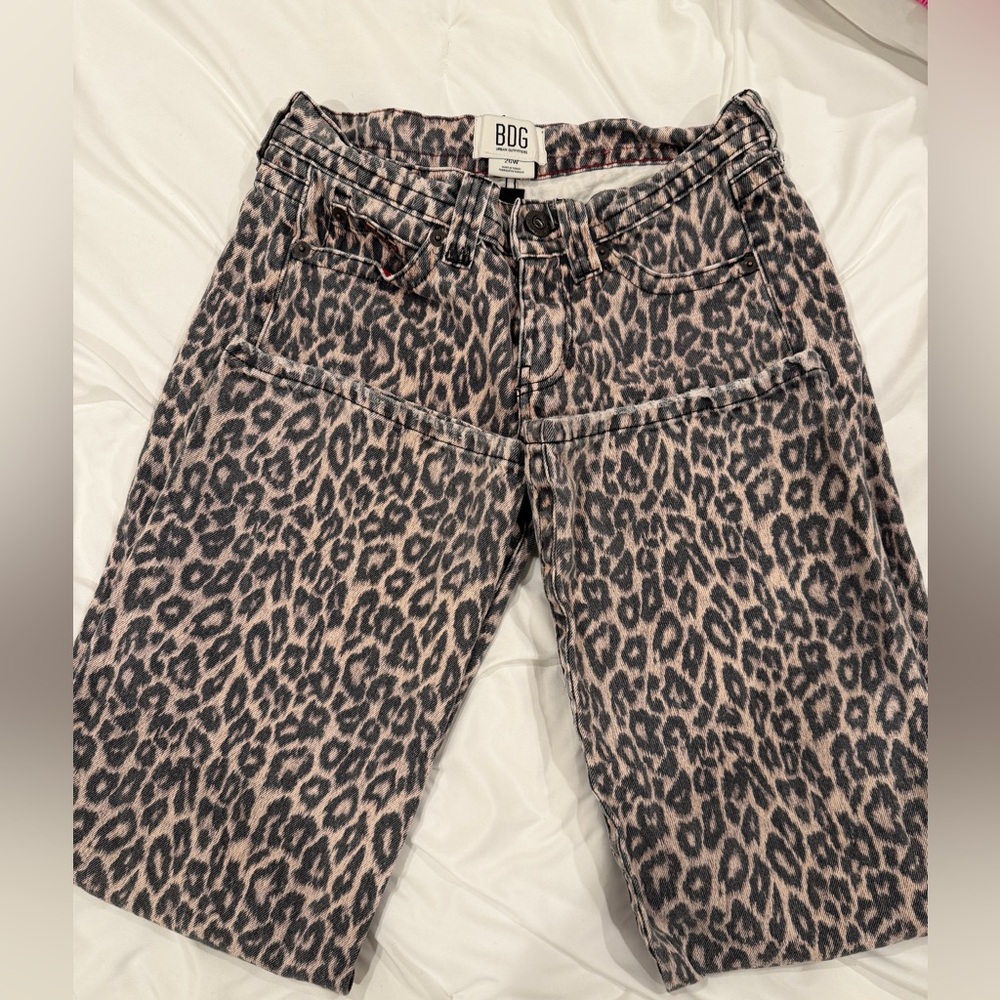 URBAN OUTFITTERS BDG Y2K Leopard print Straight-leg jeans